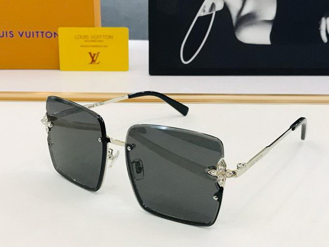 Louis Vuitton Sunglasses ID:20240614-241